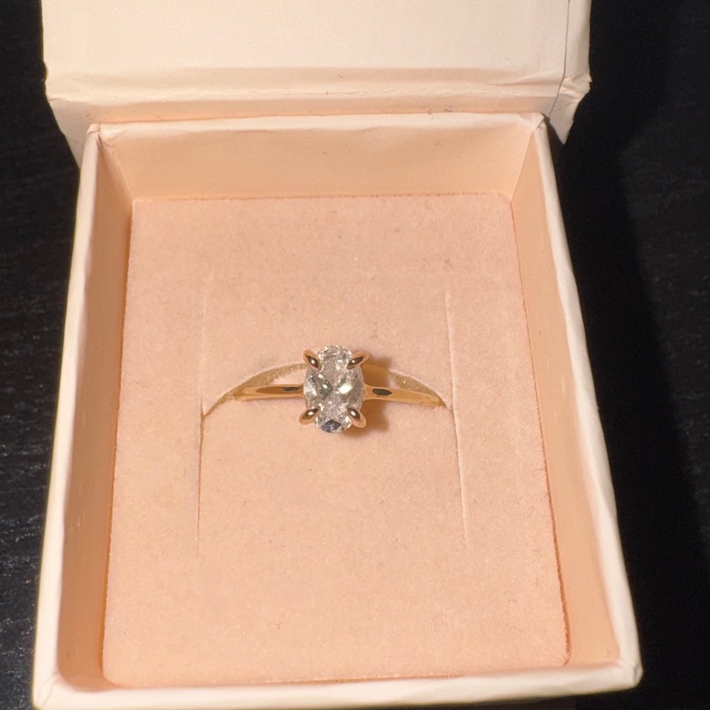AUTHENTIC Catbird Swan Solitaire Oval Engagement Ring - 0.74ct D VS2
